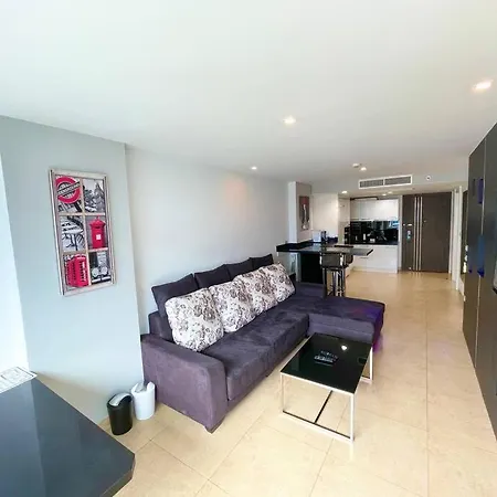 60sqm Luxury 1 Bed - Centre - Centara Avenue Residences - 704 *