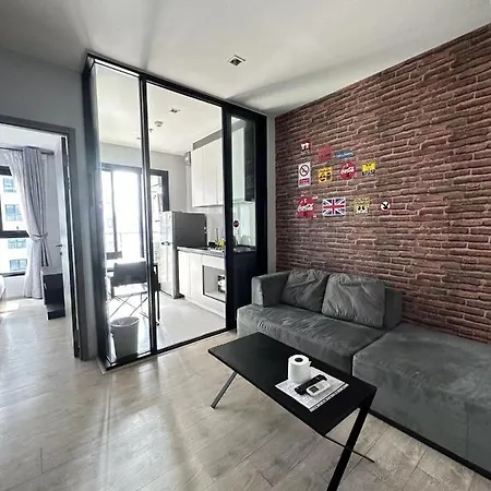 Infinity Pool One Bedroom Apartment *