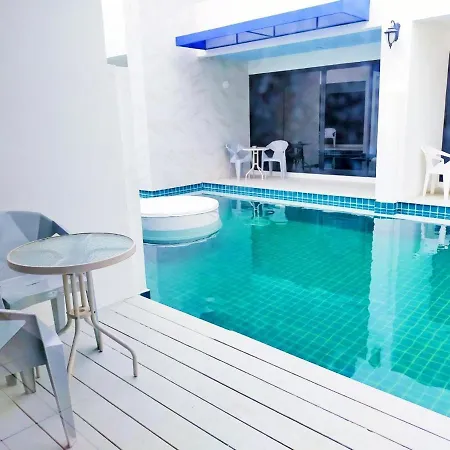 Loof Top Pool 2 * Pattaya