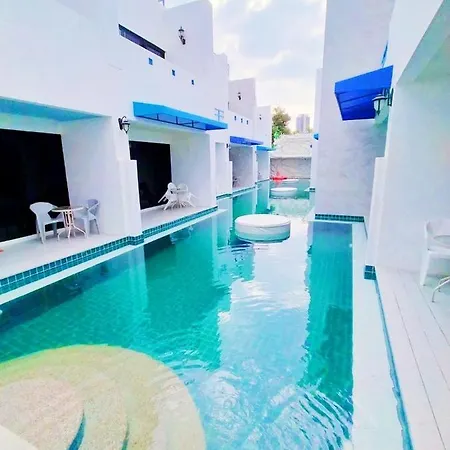 Apartment Loof Top Pool 2 *