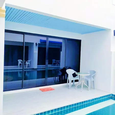 Loof Top Pool 2 * Pattaya