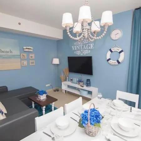 Luxury 2 Bed 2 Bath In Unix