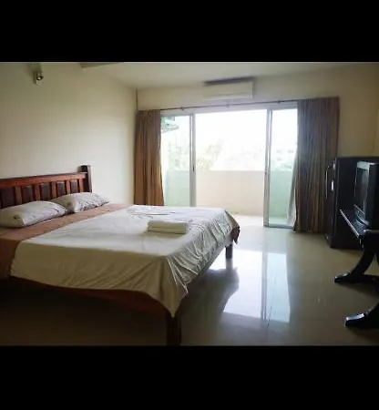 Apartment We *