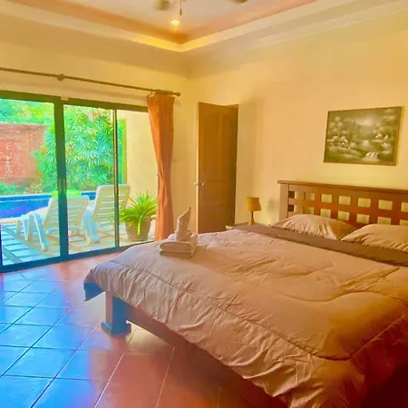 3 Bedroom Pool At Cosy Beach Pratamnak Villa
