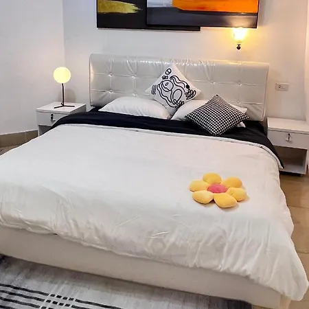 马可兰公寓 Apartment *