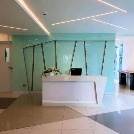 Apartment Center