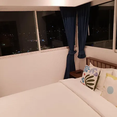 Vtsix At View Talay 6 โรงแรม