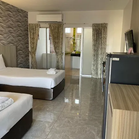 Embryo Hotel 4*