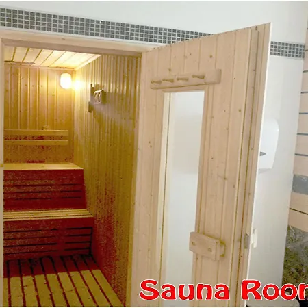 อพาร์ทเม้น Wong Amat Tower - 65 Sqm 1 Bedroom *