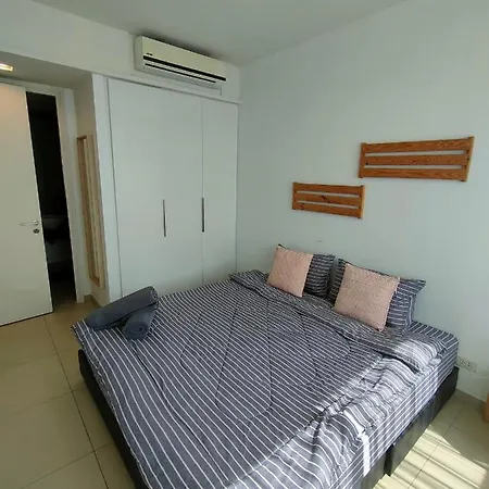 Apartment Unixx Seaview Pattaya