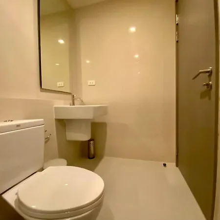 Apartment The Base By Fantasea Beach Pattaya