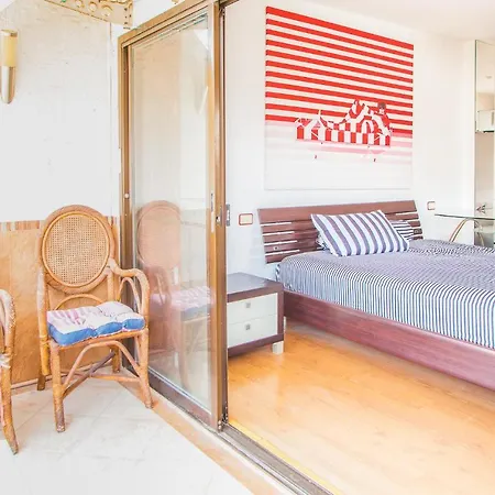 Jomtien Hill Pratamnak Apartment