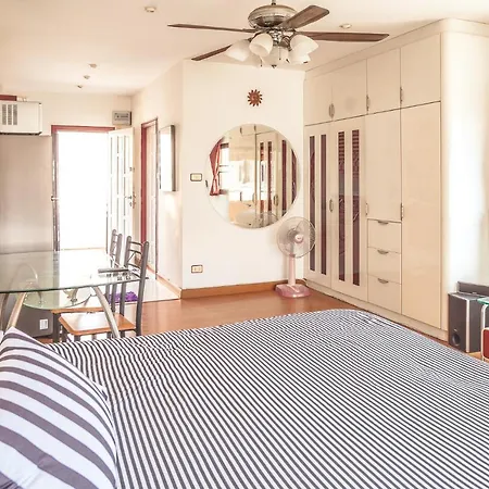Jomtien Hill Pratamnak Apartment *