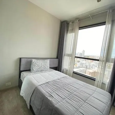Sea View 2 Bed At Location Pool