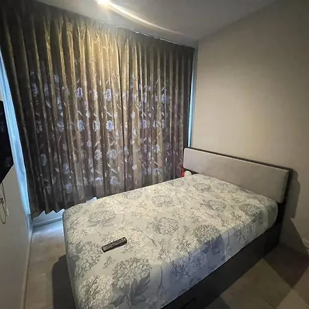 Sea View 2 Bed At Location Pool Apartment