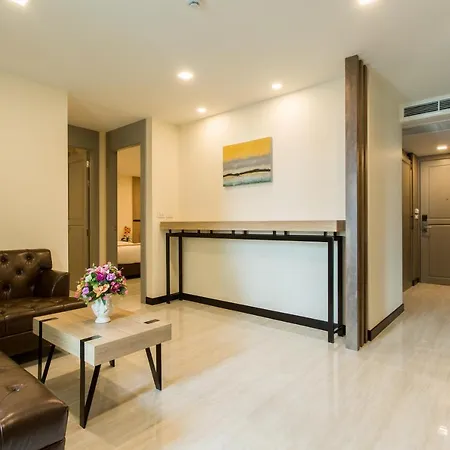 Crystal Palace Luxury