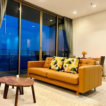 Cosy Seaview Two Bedrooms Nakula Apartment Pattaya