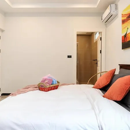 วิลล่า *city~house* 芭堤雅豪华泳池别墅近步行街