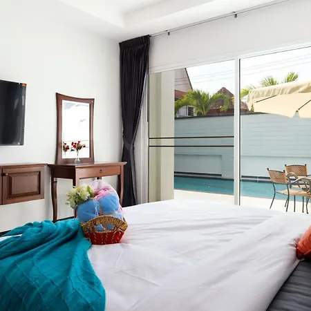 *city~house* 芭堤雅豪华泳池别墅近步行街 * Pattaya