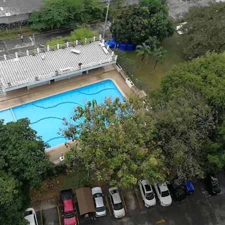 芭堤雅步行街650米40平米大公寓可住三人带洗衣机 * Pattaya