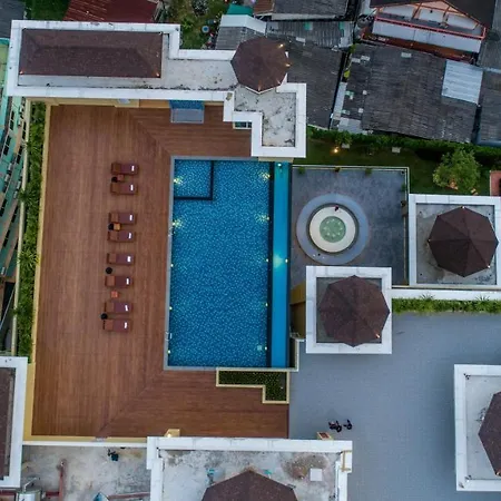 Hotel Crystal Palace Luxury Pattaya