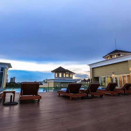 Hotel Crystal Palace Luxury