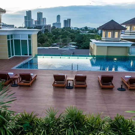 Crystal Palace Luxury Pattaya
