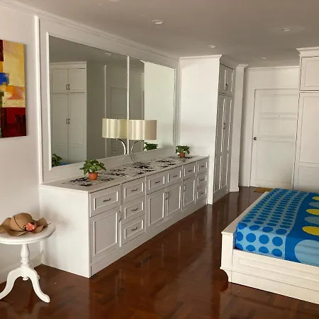Apartment Sky Beachfront *