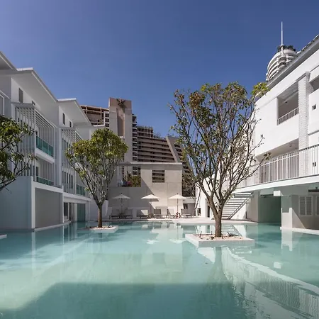 Prima Hotel 4*