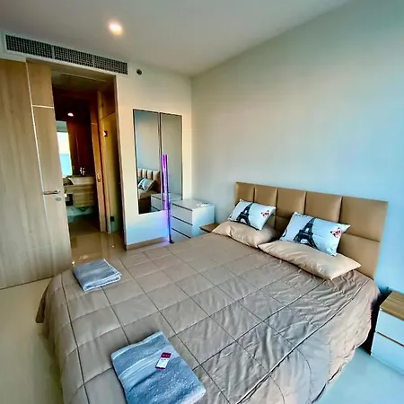 The Riviera Jomtien Apartment *