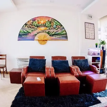 Rare Panoramic Sea, & Mountain Views - Xxl Balcony - 1gbps Blazing Fast Free Wifi - Pool - Gym - Pool Table - Steam - Sauna - Bar อพาร์ทเม้น