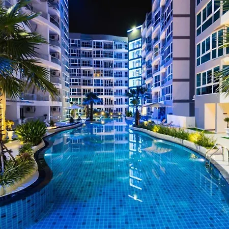 Apartment Grand Avenue - Pool-view Suite, 55sqm Pattaya