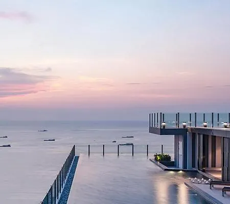 Apartment The Base , Ocean View With Balcony Best In Pattaya! Pattaya