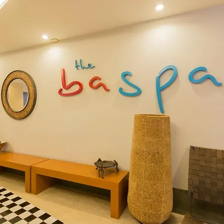 Baboona Beachfront Living Pattaya