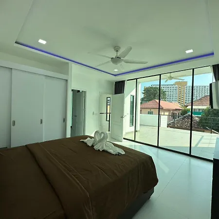 Thabali Pool 176 Nearby Walking Street Villa