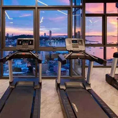 The Edge High Floor-central With Sunset View *