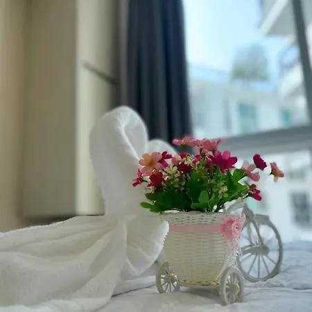 Apartment City Garden Olympus Condominium 42 *