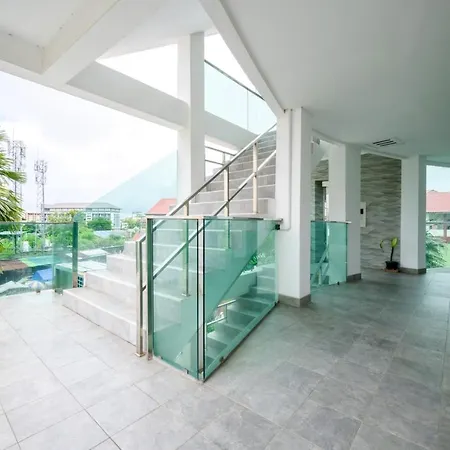 Cozy Resort, A Boutique โรงแรม 4*