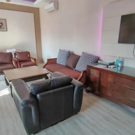 Villa Taurus Villa10 Bedrooms With Private Pool.