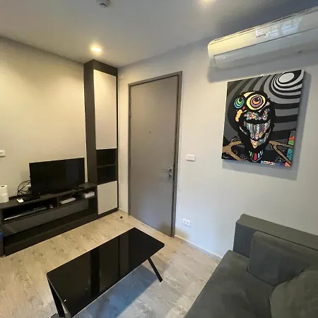 Apartment The Base Near Beach Pattaya