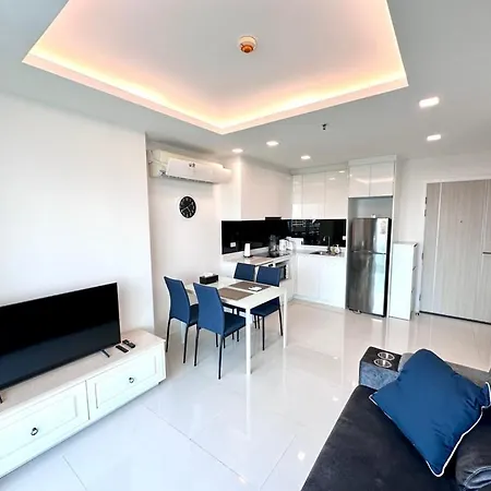 Apartment One Tower 14 By Thaiminatorpattaya Pattaya