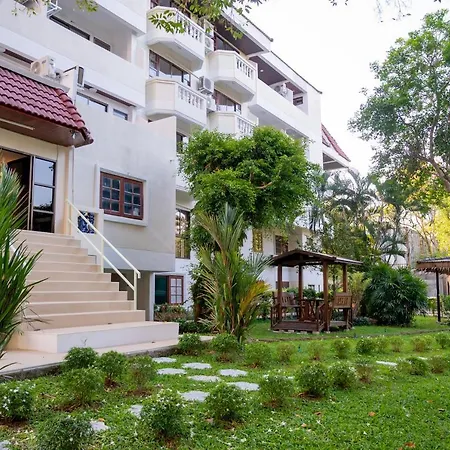 Hotel Hillside