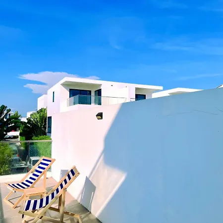Villa 芭提雅市中心泳池别墅 Pattaya