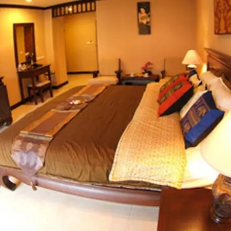 R-con โรงแรม