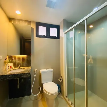 โรงแรม Tycoon By Goad Avadhess Hospitality 1km Walking Street Pattaya