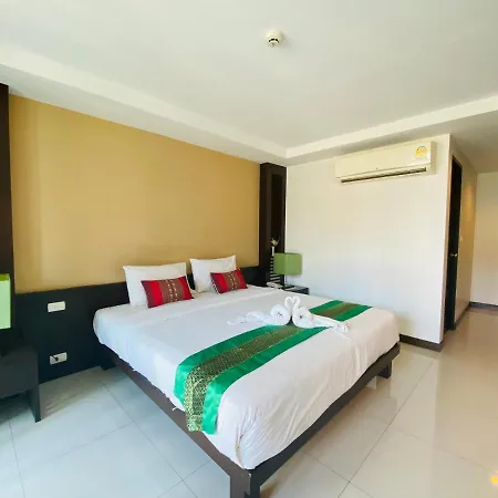 Tycoon By Goad Avadhess Hospitality 1km Walking Street โรงแรม