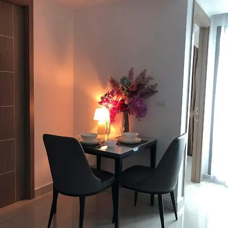 Aparthotel Arcadia Beach Resort Pattaya