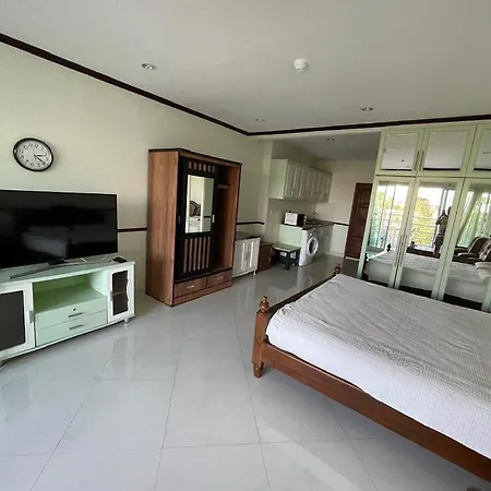 View Talay 5 Apartment *