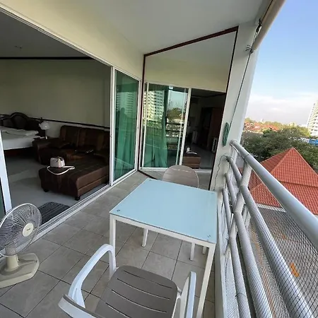 View Talay 5 Apartment *
