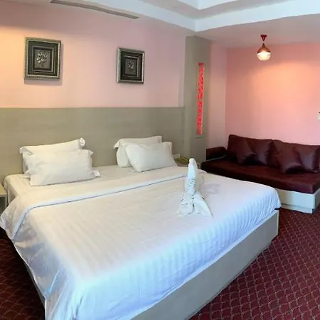 Romeo Palace 3* Pattaya